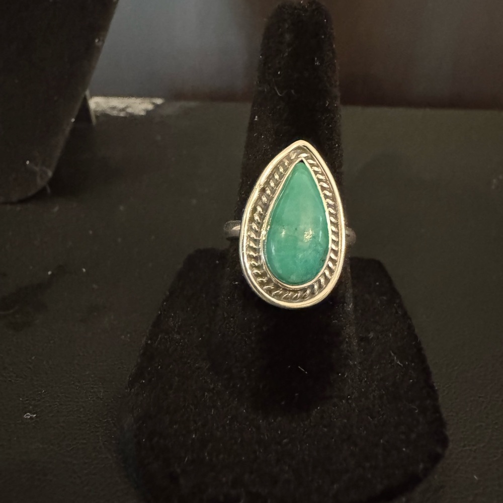Teardrop Genuine Turquoise Sterling Silver‎ Ring